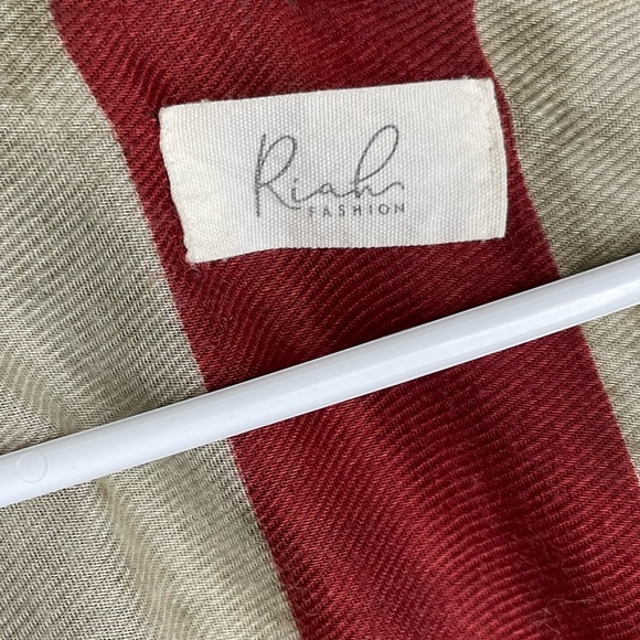 Riah Fashion Los Angeles Open Front Cardigan Tasseled Women’s One Size *Read - Picture 4 of 6